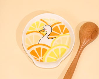 Kawaii Verano Amarillo Naranja Citrus Pato Reposacucharas Adorable Soporte de Utensilios de Cerámica Bandeja de Espátula de Cerámica Brillante Decoración de Cocina y Estufa