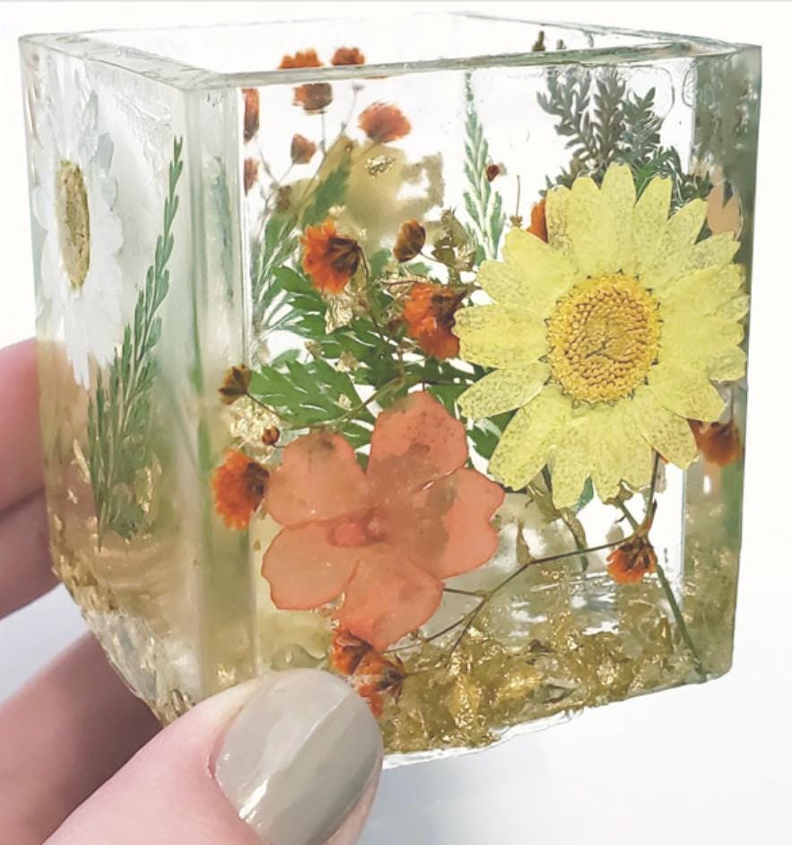 Personalized Resin Pen Holder | Pressed Flower Desk Organizer - Etsy