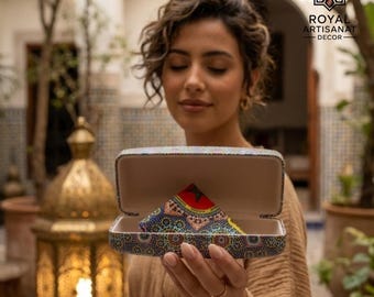 Handmade Moroccan Glasses Case – Artisan Eyeglasses Holder – Leather Sunglasses Case – – Boho Accessories