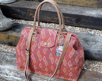 Borsa per weekend azteca, borsa per tappeti in stile Mary Poppins, borsa da notte Navajo arancione e blu