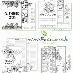 Puede incluir: Calendarios 2026 y páginas de notas diarias en blanco y negro con diseños florales. Los calendarios muestran el texto "Calendario 2026" y "Notas diarias". La imagen también incluye el logotipo del estudio.