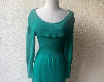 vintage 1970s Oscar De La Renta knit dress
