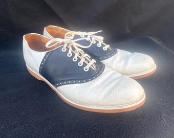 Vintage Saddle Shoe 50s Era Unisex Vintage Saddle Shoe 50 main image 2
