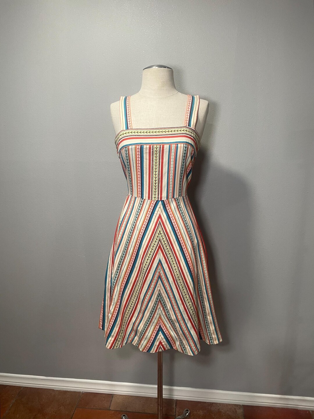VTG 70S RED WHITE GEOMETRIC PRINT SUMMER SUN DRESS 8 10 main image 1