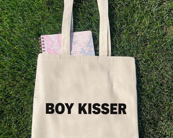 Borsa tote Boy Kisser, borsa tote in tela divertente per l'orgoglio gay, borsa per la spesa con meme LGBTQ+, regalo queer per amici, borsa tote per tutti i giorni