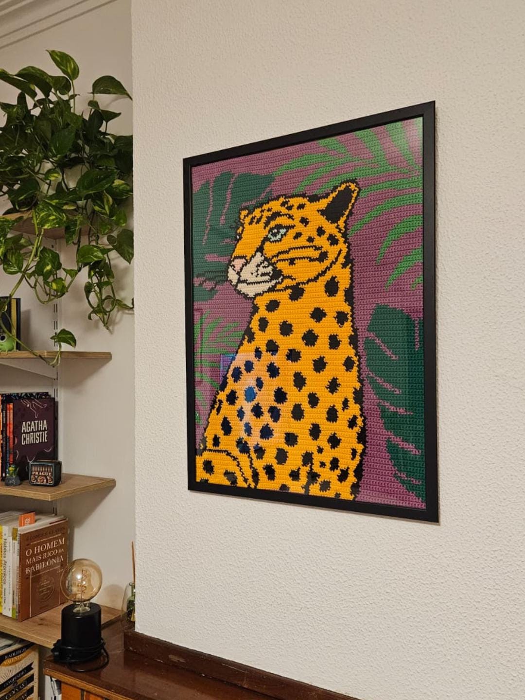 30 Tapestry Crochet Patterns: Our Favorite Wall Art, Bags, and Gifts 33 Leopard Wall Art Tapestry Crochet Pattern