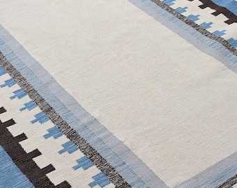 Blue and Cream Kilim Rug, Handwoven Wool Area Rug, Modern Geometric Border Carpet, Coastal Living Room Decor, Scandi Flatweave Nordic style