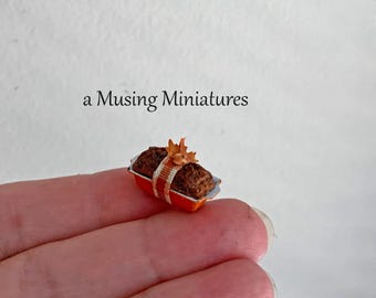 Miniatur Kürbis Brot Geschenk Loaf für 1:12 Maßstab Herbst Puppenhaus Küche oder Bäckerei