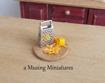 Your CHOICE Miniature Cheese Grater with Cheese for 1:12 Scale Kitchen