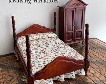 ONLY ONE Vintage Miniature Bombay Company Poster Bed and Dresser for 1:12 Scale Dollhouse