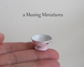 Your Choice Miniature Colander for 1:12 Scale Dollhouse Kitchen