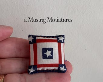 Miniatur Satin Kissen für 1:12 Americana Puppenhaus