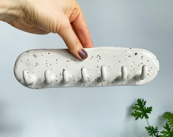 Ceramic white speckled hook rack, key rack, hallway decoration, jewelry storage, wall hook, interior handmade key hook