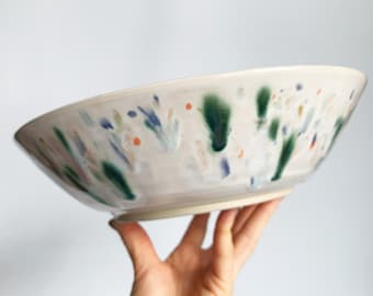 Hand-thrown ceramic salad bowl, unique design, interior decor, handcrafted item, housewarming gift, large ceramic bowl, fruit bowl