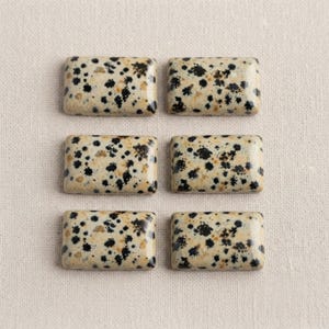 Dalmatisk jaspis rektangulär ädelsten – naturlig AAA-kvalitet kalibrerad cabochon smyckestillverkning.