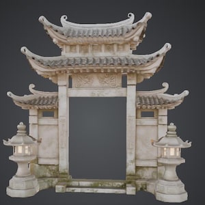 Può includere: Un arco in pietra dettagliato con un design asiatico tradizionale. La struttura presenta più tetti a gradini, intagli decorativi e due lanterne in pietra su entrambi i lati. L'arco è di colore beige chiaro con un po' di muschio verde.