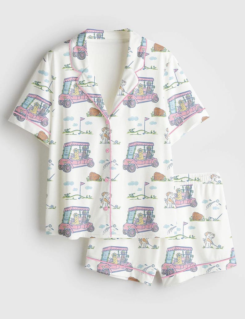 K&ouml;nnte beinhalten: Rustikales Holzschild mit dem Text "Welcome to our home" in wei&szlig;er Schrift. Das Schild hat eine Used-Optik und ein schlichtes, einladendes Design, perfekt f&uuml;r eine Veranda oder einen Eingangsbereich.