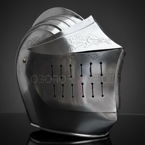 Hand Engraved Medieval Knight Visor Helmet Steel Armor Helmet for LARP Cosplay & Display, Gifting