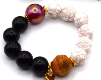 Chunky Statement Black / White Beaded Stretchy Bracelet, Boho Chic Style
