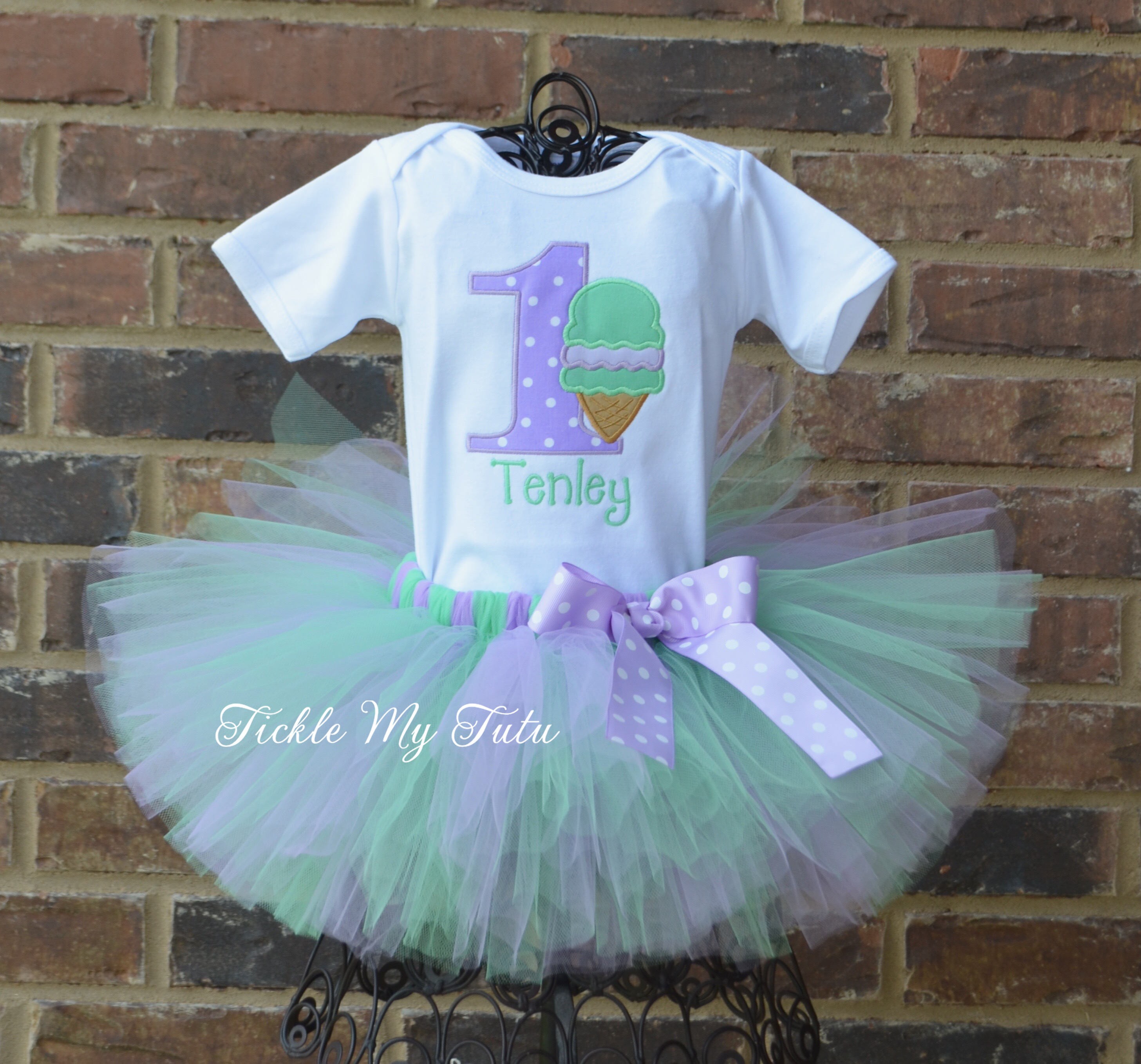 ice themed party outfits