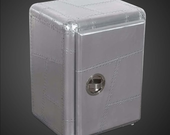 Armário lateral de alumínio estilo aviador | Mesa de cabeceira de metal com rebites inspirada em aeronaves | Mesa de cabeceira industrial estilo aviação