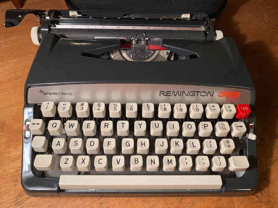 Macchina Da Scrivere Remington Anni 70 - Collezionismo In Vendita A Roma - Foto 9