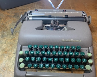 Smith-Corona STERLING typewriter