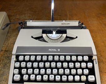 Royal MERCURY typewriter
