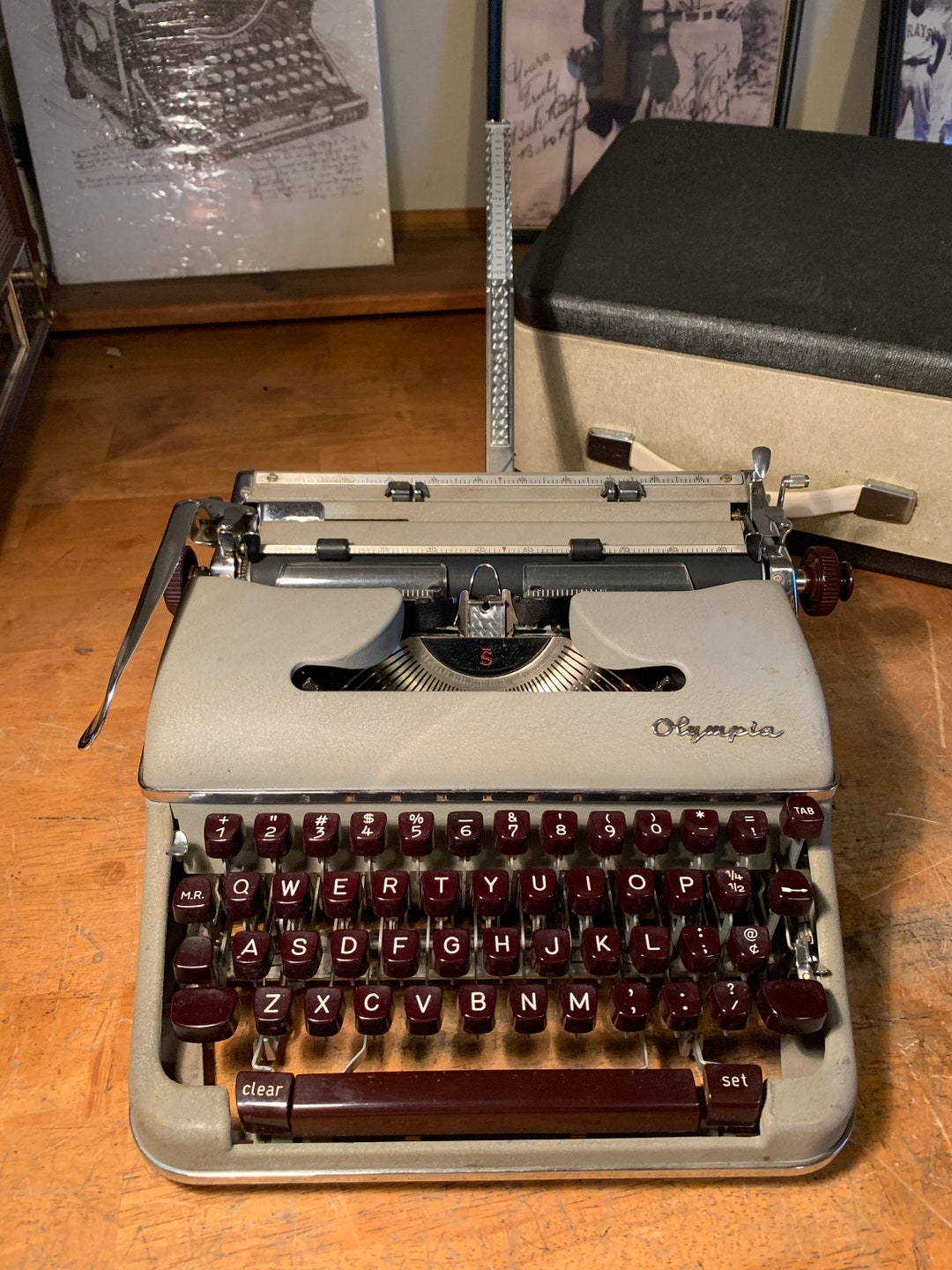 Olympia SM4 Typewriter - Etsy