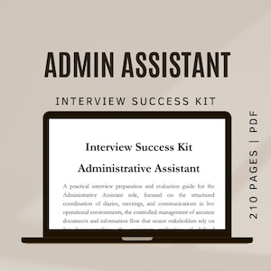 Può includere: Un set di tre tazze in ceramica con finitura opaca e macchiettata. Le tazze sono nei toni del crema, grigio chiaro e grigio scuro. Ogni tazza ha un design semplice e minimalista e un manico arrotondato. Le tazze sono impilate.