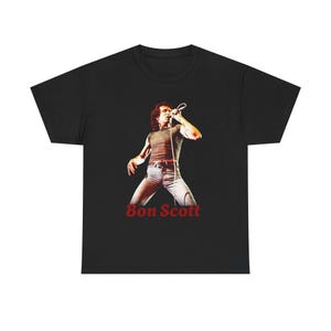 Camiseta de algodón grueso con cita de Bon Scott, estrella del rock. imagen 1