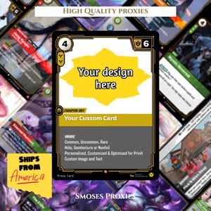 Puede incluir: Tarjeta personalizada con un área de diseño amarilla, texto "Your design here" y "Your Custom Card". La tarjeta tiene un borde negro y el texto "HIGH QUALITY PROXIES". Otras tarjetas son visibles en el fondo.
