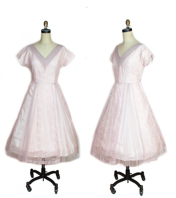 1950s Dress ~ Pink Lace Full Skirt Dress