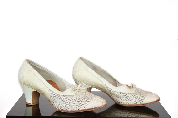 white mesh pumps