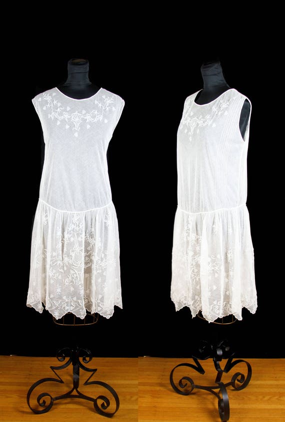 Vintage 1920s Dress ~ Embroidered White Lace Net T