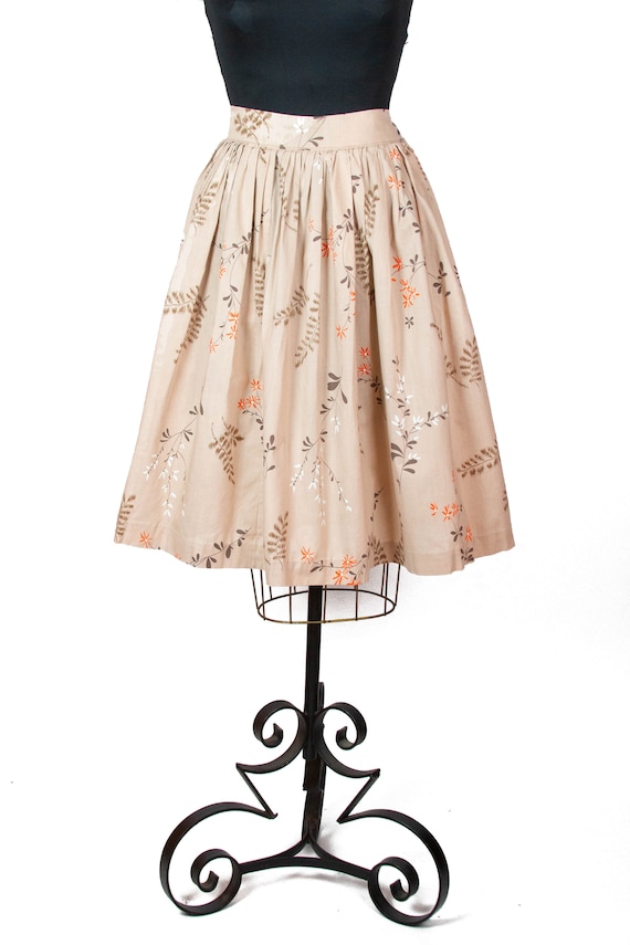 1950s Skirt ~ Floral and Botanical Beige Cotton Sk