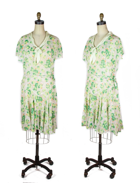 1920s Dress ~ Airy Cotton Green Tulip Floral Flapp