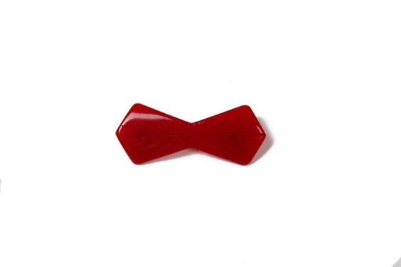 1940s Brooch ~ Red Bakelite Carved Bow Brooch