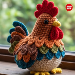 Könnte beinhalten: Ein Set aus drei Keramikbechern mit gesprenkelter, matter Oberfläche. Die Becher sind in Creme-, Hellgrau- und Dunkelgrautönen gehalten. Jeder Becher hat ein schlichtes, minimalistisches Design.