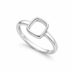 Minimalist Cushion Ring Setting, Silver Bezel Ring, Empty Stone Mount Ring, DIY Engagement Ring Setting, Dainty Stackable Ring