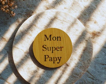 Apribottiglie magnetico in legno