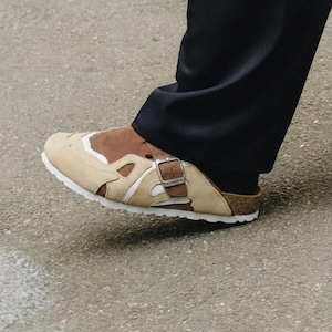 Beige Brown Leather Clogs Men Women, Handmade Moroccan Mules, Suede Slip On Shoes, Comfortable Cork Sandals, Unisex Casual Footwear