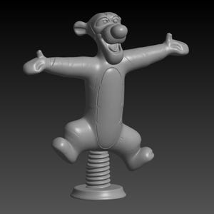 Könnte beinhalten: Graue 3D-gedruckte Figur von Tigger aus Winnie Puuh, mit ausgestreckten Armen und fröhlichem Gesichtsausdruck. Die Figur ist auf einem Federfuß montiert.