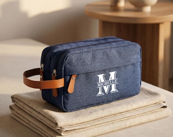 Kulturbeutel mit Lederbesatz, Kulturtasche aus Canvas, personalisierbar, Geschenk für Trauzeugen, Reiseutensilien