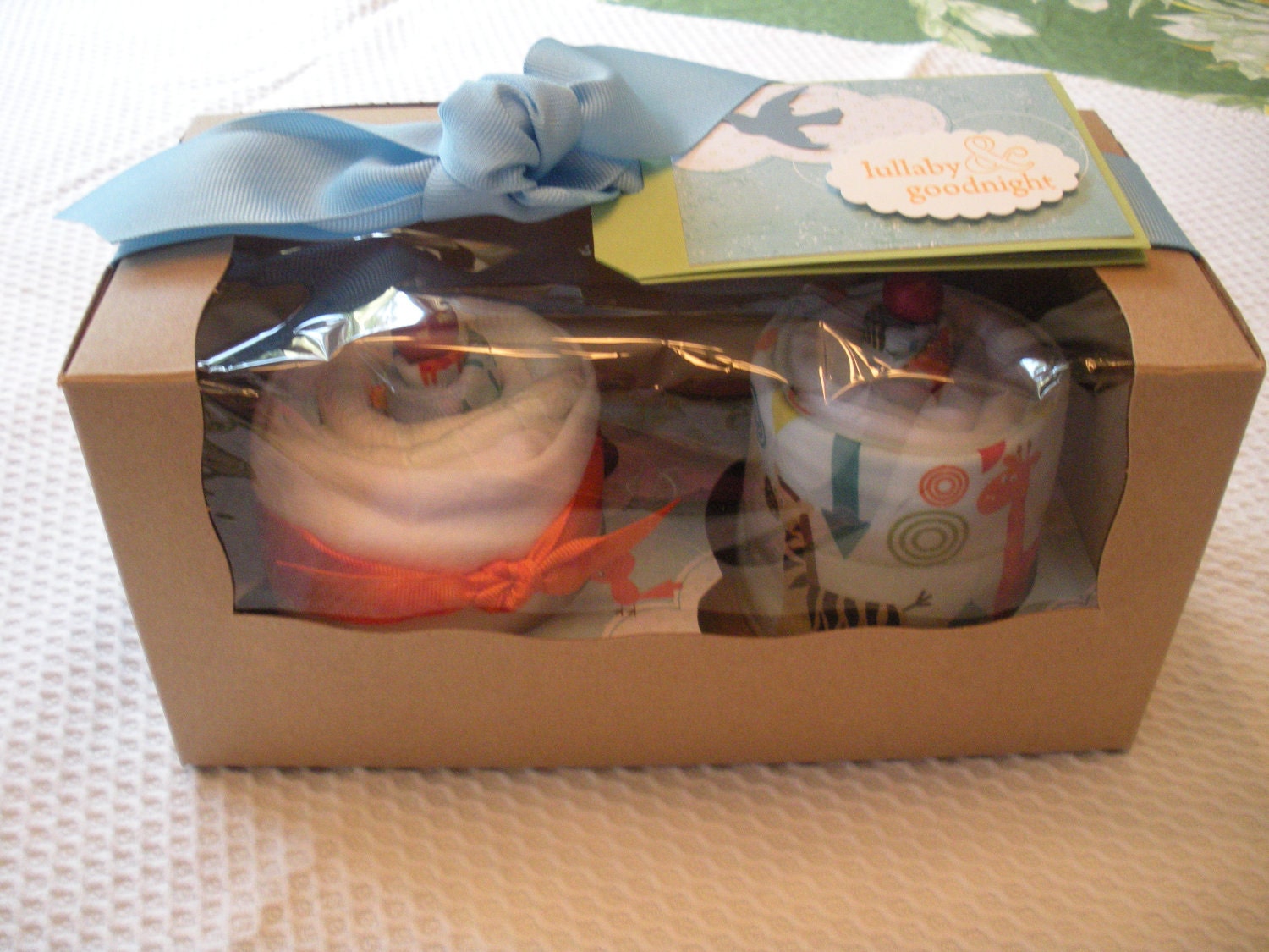 Baby Boy Cupcake Gift Set 2 Pack Onesie/Burp Cloth Color