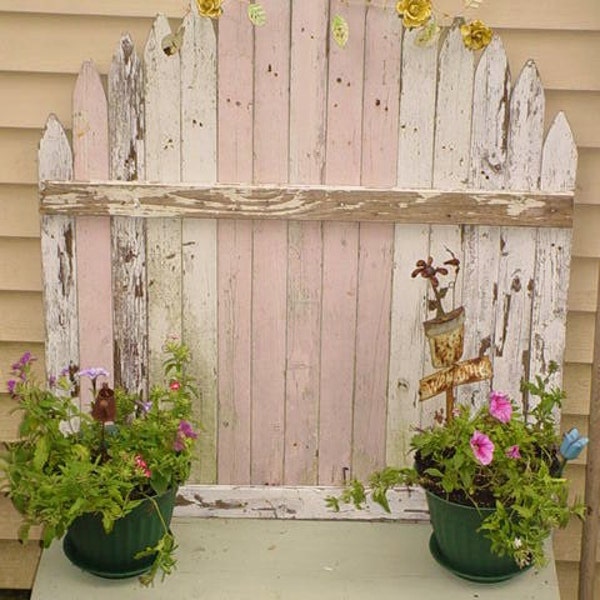 Vintage Chippy Picket Fence Cottage Garden Pink and White Home Decor Prairie Farmhouse Chic