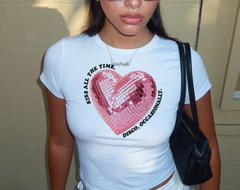 Maglietta Disco Heart Baby Kiss All The Time Harry Styles Y2K Aesthetic Crop Top Disco Ball Heart Top Slogan Shirt Cute Concert Outfit