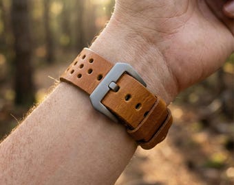 Custom Engraved Watch Band - Anniversary Gift for Husband - Premium Leather Strap - Minimalist & Elegant Design for Apple Watch Users