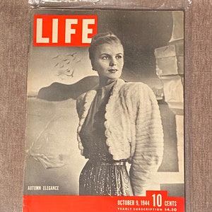 SALE ! LIFE Magazine October 9, 1944 Autumn Elegance Fashion Model Cover 1940s wwii mid-century USA American History Free Shipping