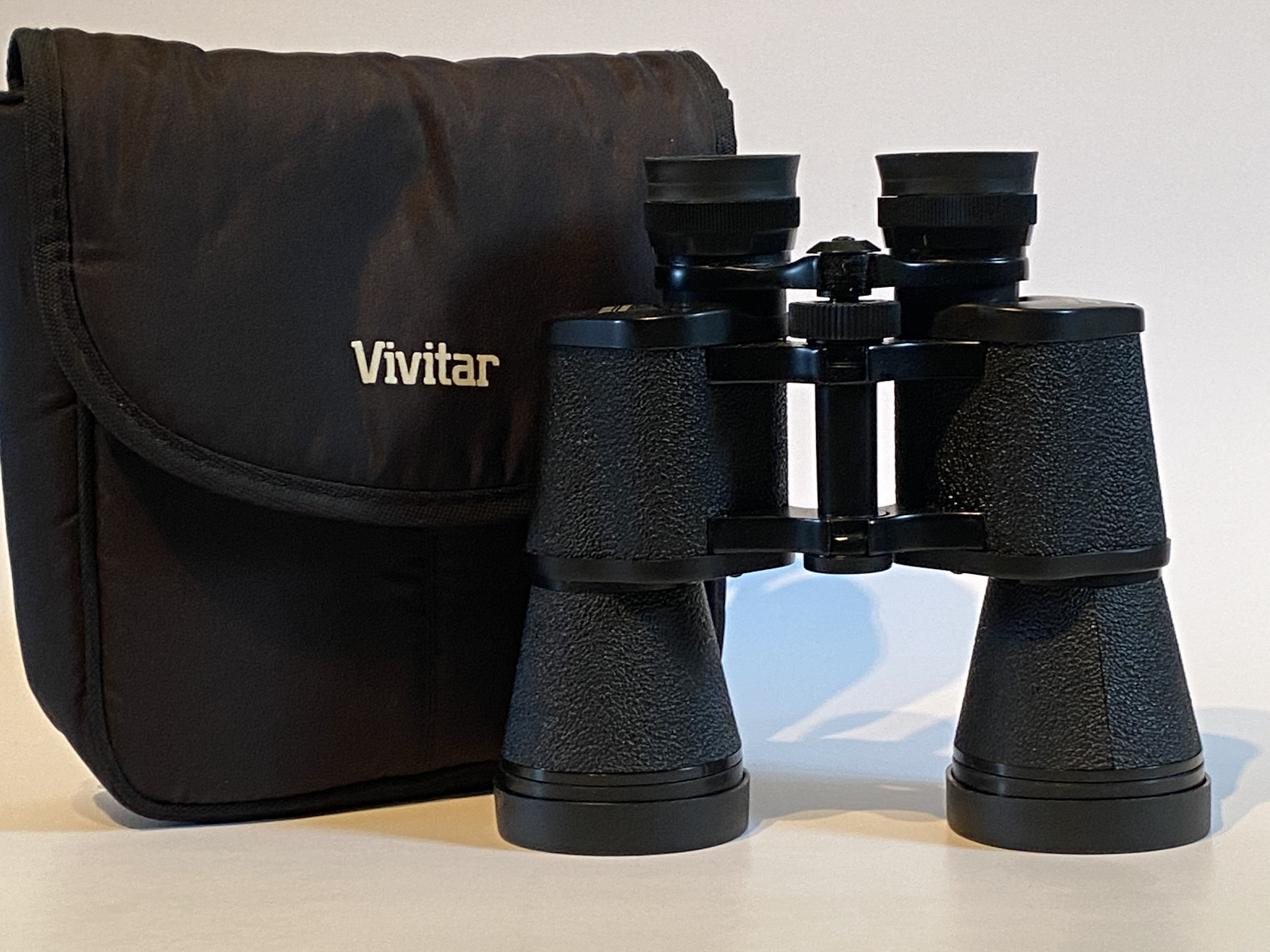 Vivitar sports store binoculars